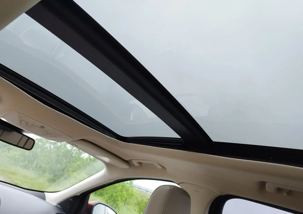 Ford Kuga cena 77000 przebieg: 140000, rok produkcji 2019 z Dębica małe 137